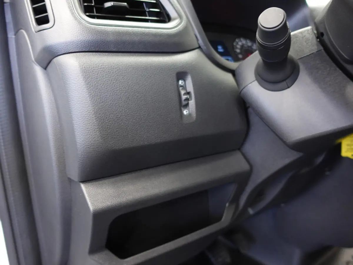 T33 2.3 dCi 135PK L2H2 BPM VRIJ! Airco Cruise control Parkeersensoren Navigatie Trekhaak