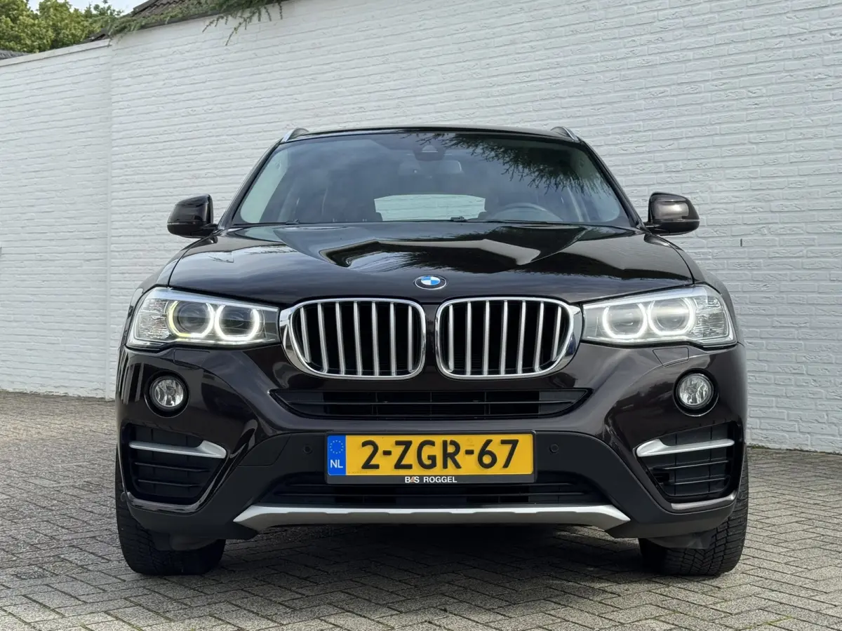 XDrive20d High Executive Automaat Navi Leder Cruise Stoelverwarming Elektr.Achterklep All-Seasonbanden