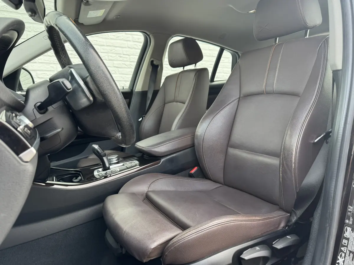 XDrive20d High Executive Automaat Navi Leder Cruise Stoelverwarming Elektr.Achterklep All-Seasonbanden