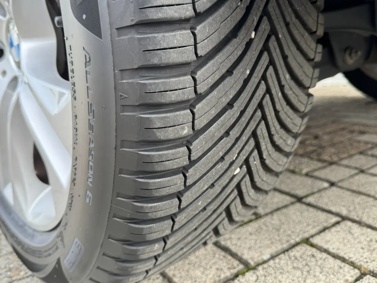 XDrive20d High Executive Automaat Navi Leder Cruise Stoelverwarming Elektr.Achterklep All-Seasonbanden
