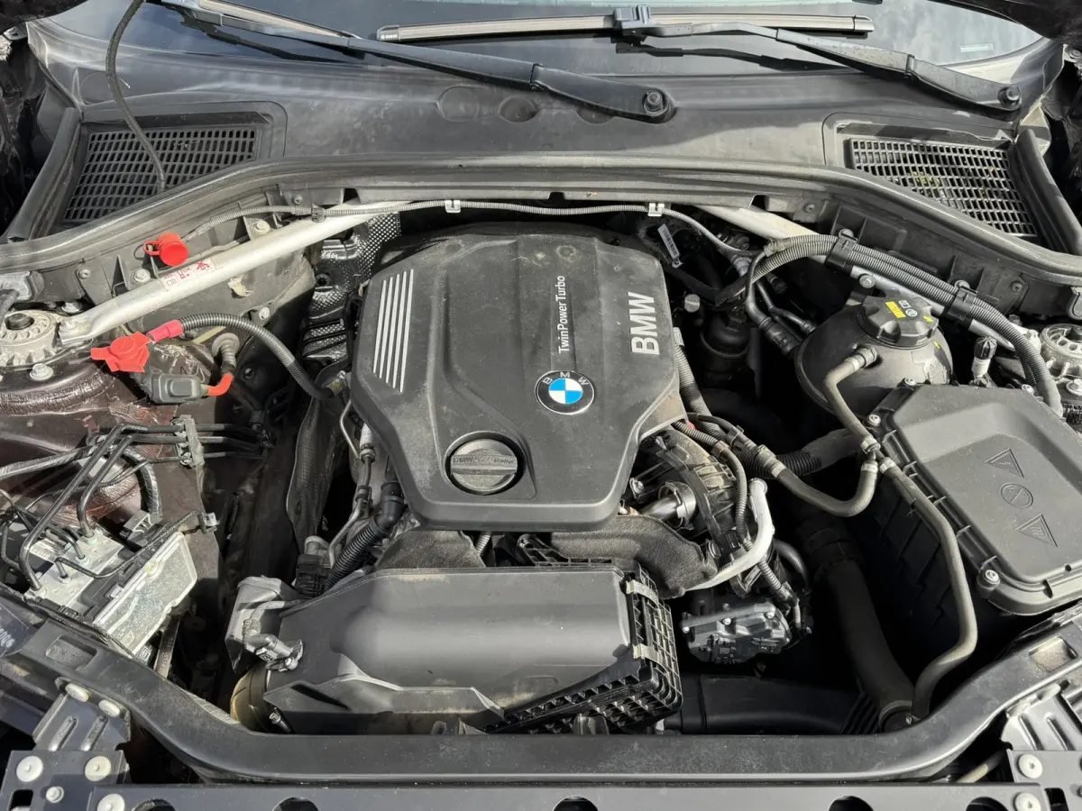 XDrive20d High Executive Automaat Navi Leder Cruise Stoelverwarming Elektr.Achterklep All-Seasonbanden