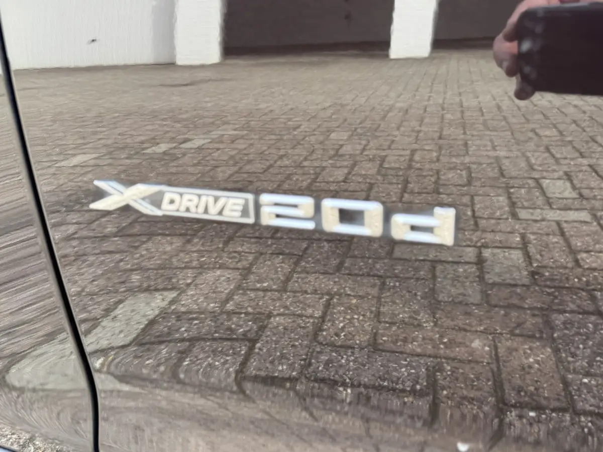 XDrive20d High Executive Automaat Navi Leder Cruise Stoelverwarming Elektr.Achterklep All-Seasonbanden