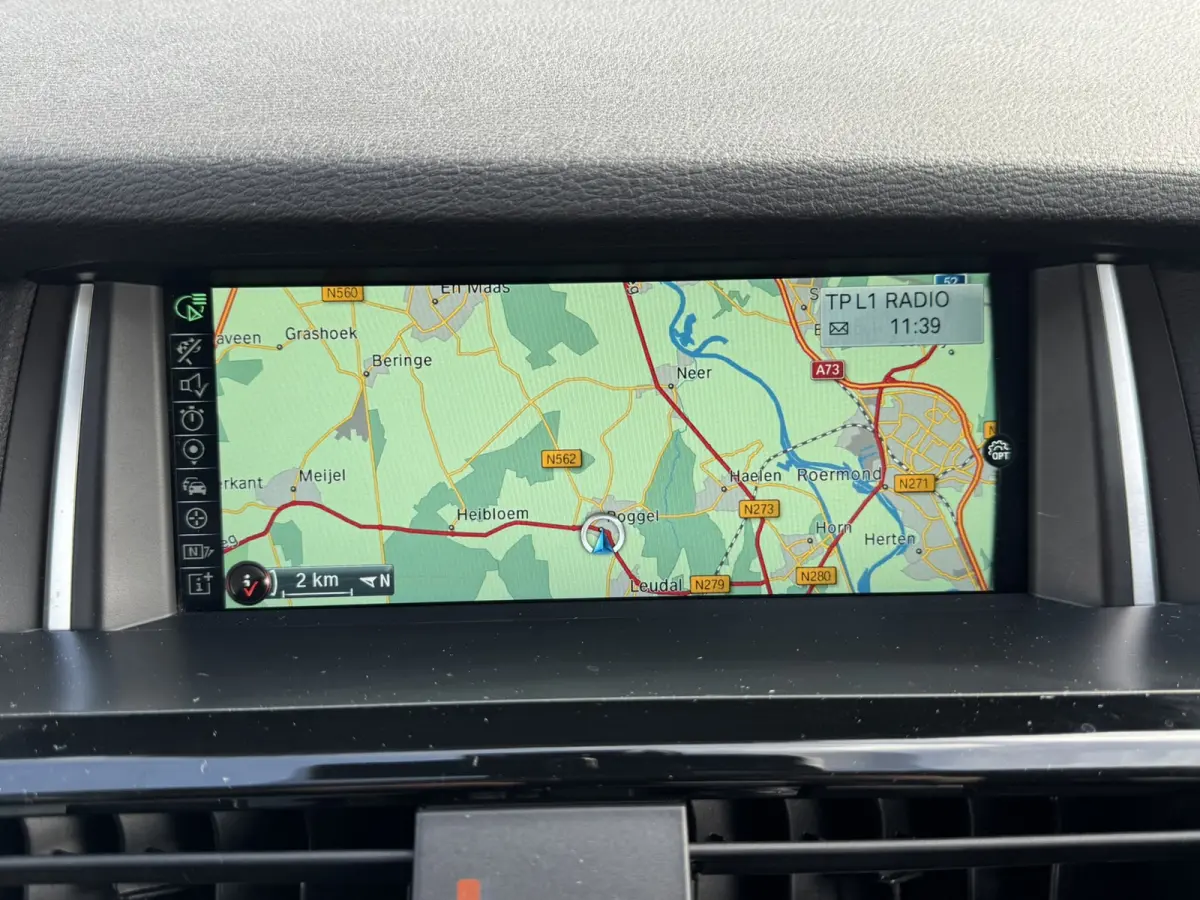 XDrive20d High Executive Automaat Navi Leder Cruise Stoelverwarming Elektr.Achterklep All-Seasonbanden