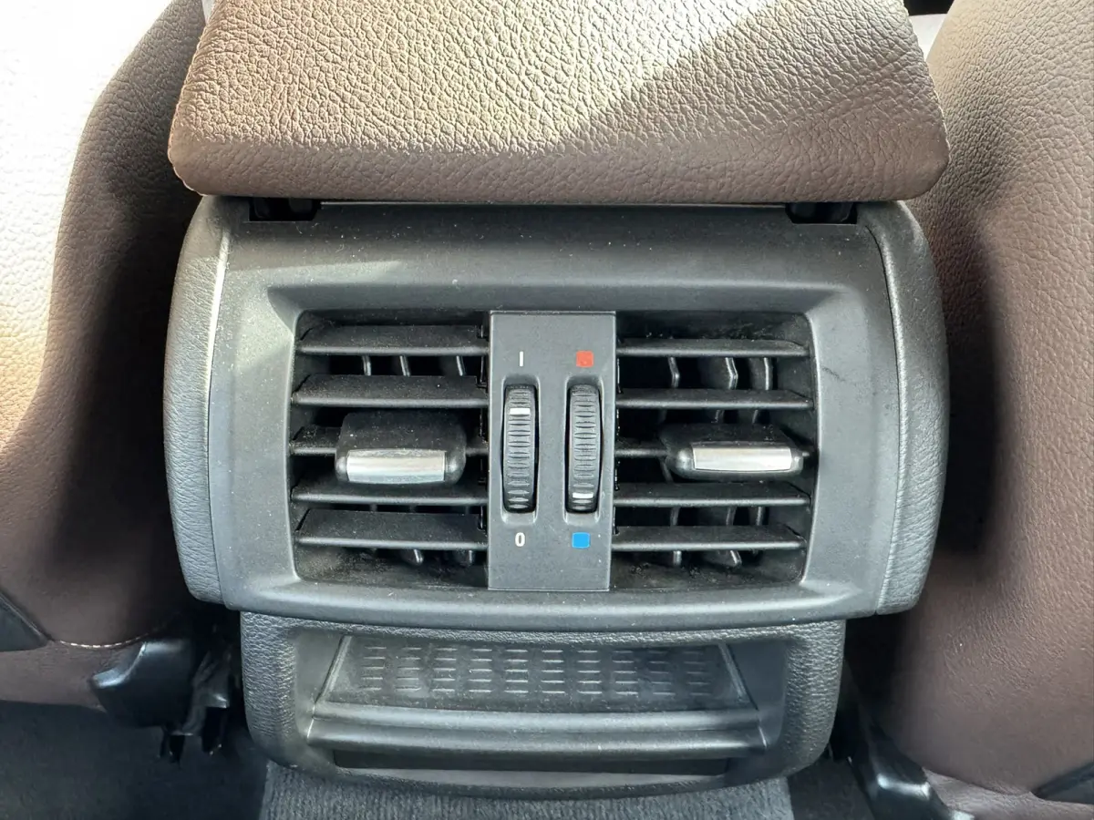 XDrive20d High Executive Automaat Navi Leder Cruise Stoelverwarming Elektr.Achterklep All-Seasonbanden