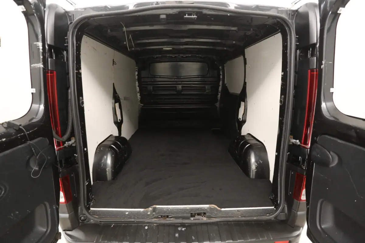 1.6 CDTI L1H1 | Airco | Cruise | 3 Zits | Imperiaal | Parkeersens.