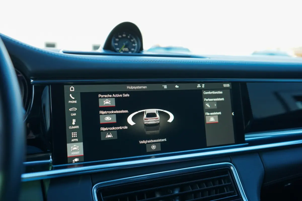 2.9 4 E-Hybrid | Pano | Bose | Adap. Cruise | Sport design