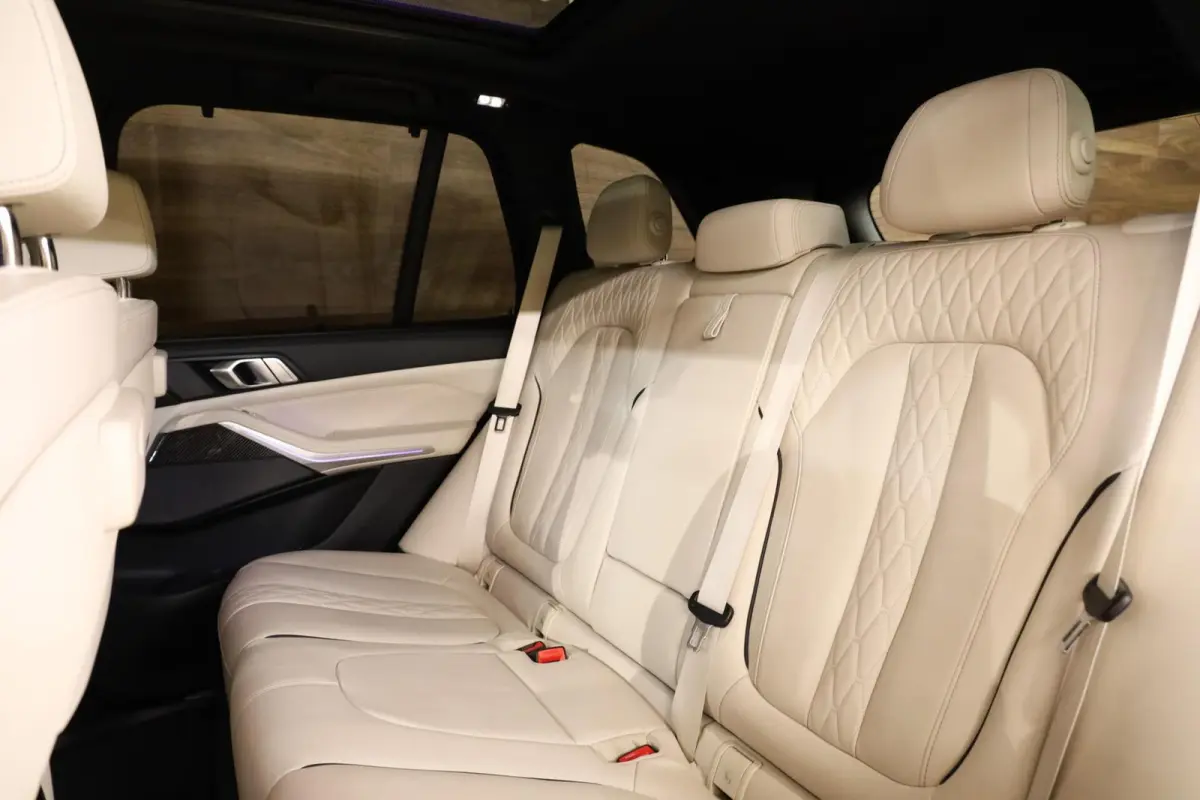 xDrive45e M-Sport|Individual|Massage|Skylounge|Ventilatie|