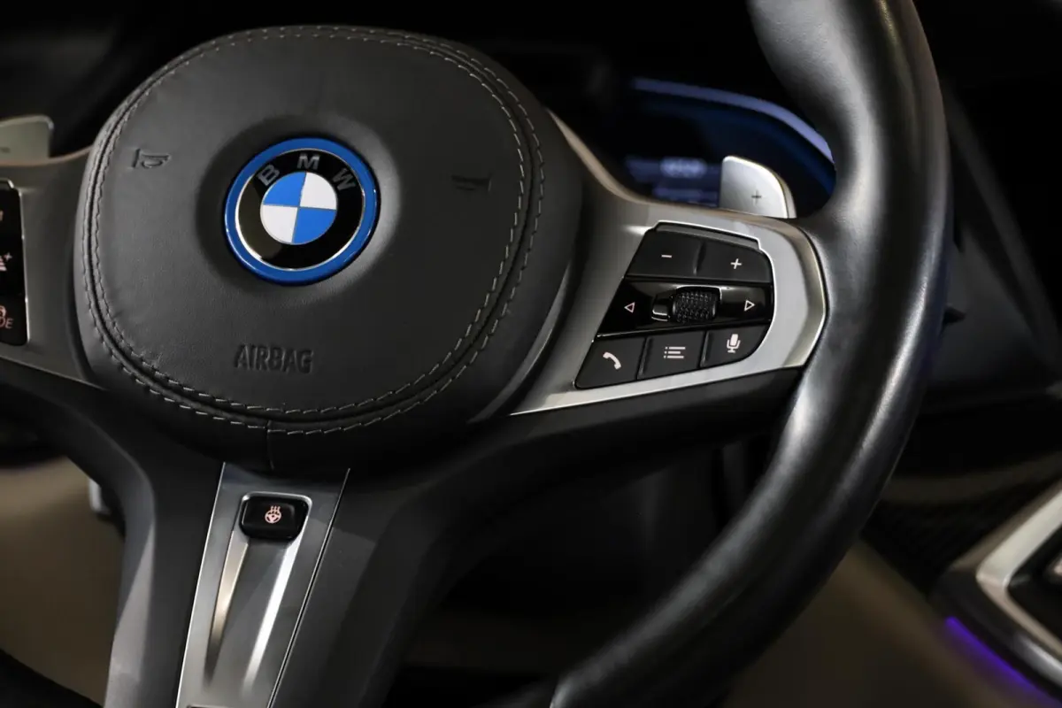 xDrive45e M-Sport|Individual|Massage|Skylounge|Ventilatie|