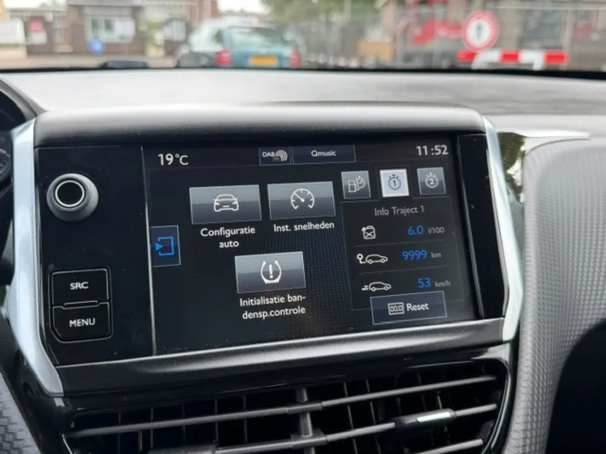 1.2 PureTech Blue Lion Aut. Navi Airco Trekhaak!