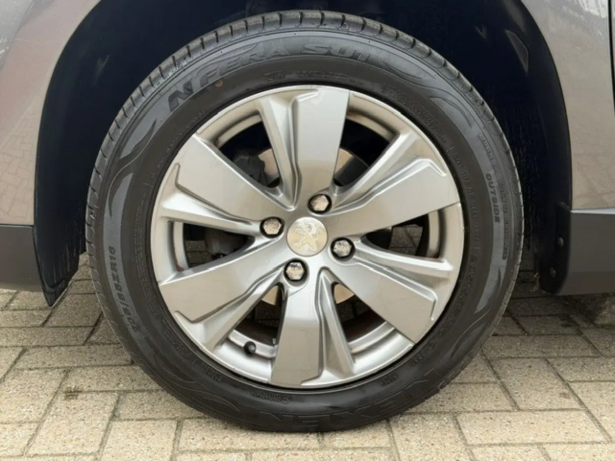1.2 PureTech Blue Lion Aut. Navi Airco Trekhaak!