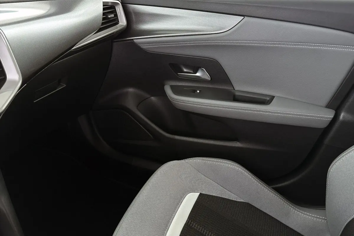 1.2 Edition Stuur/Stoelverwarming Camera Keyless Apple CarPlay