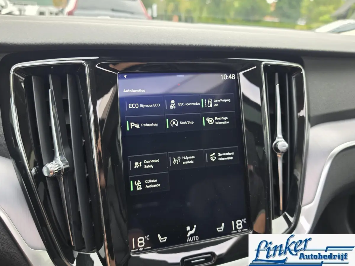 2.0 T5 Momentum Automaat|PANO|ELEKTR TREKH|NL-AUTO