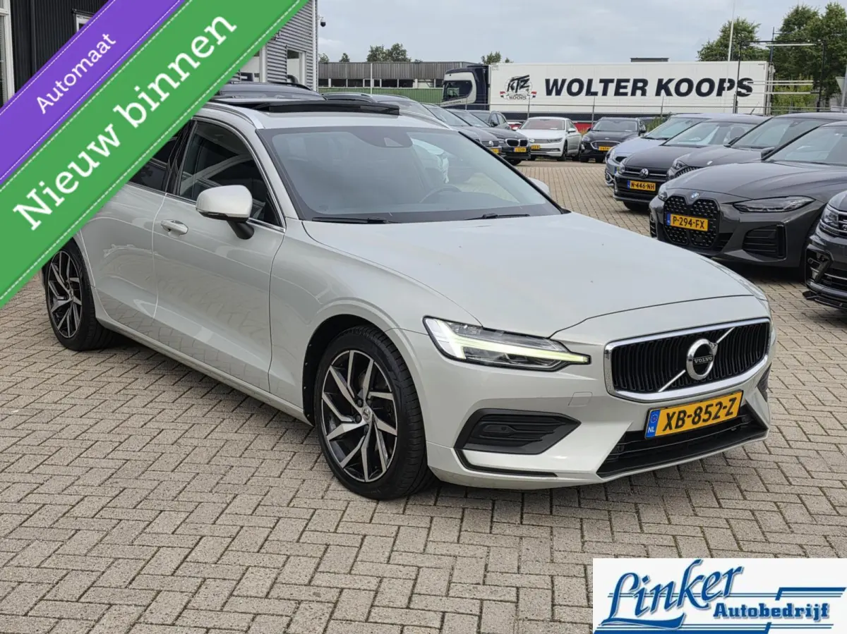 2.0 T5 Momentum Automaat|PANO|ELEKTR TREKH|NL-AUTO