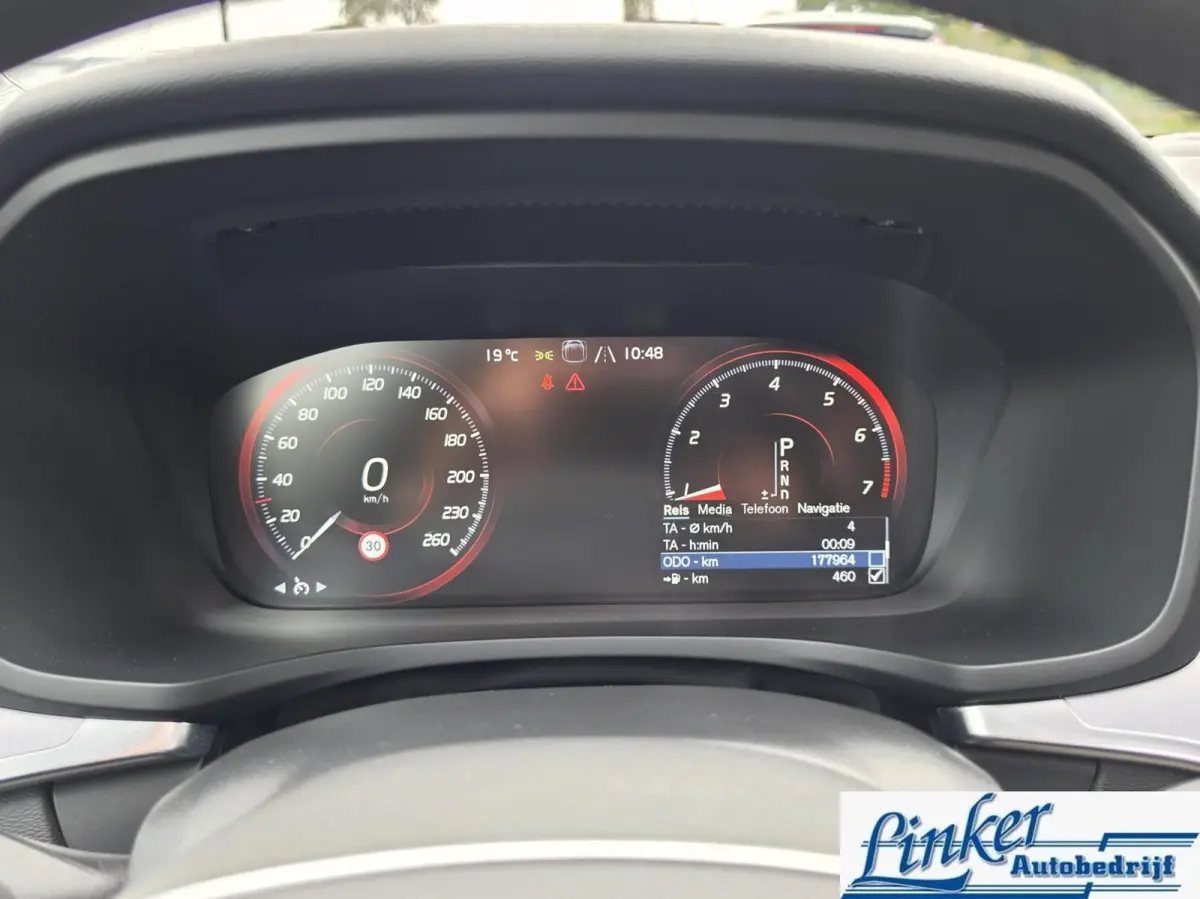 2.0 T5 Momentum Automaat|PANO|ELEKTR TREKH|NL-AUTO