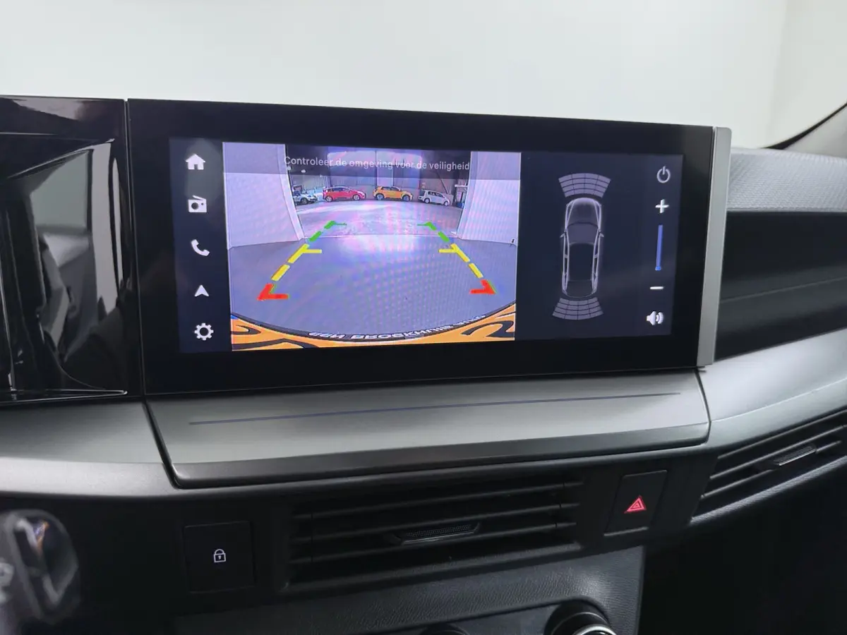 Edition 44 kWh | Incl. gratis Pro Move Wallbox! | NIEUW | Achteruitrijcamera | Airco | Cruise control