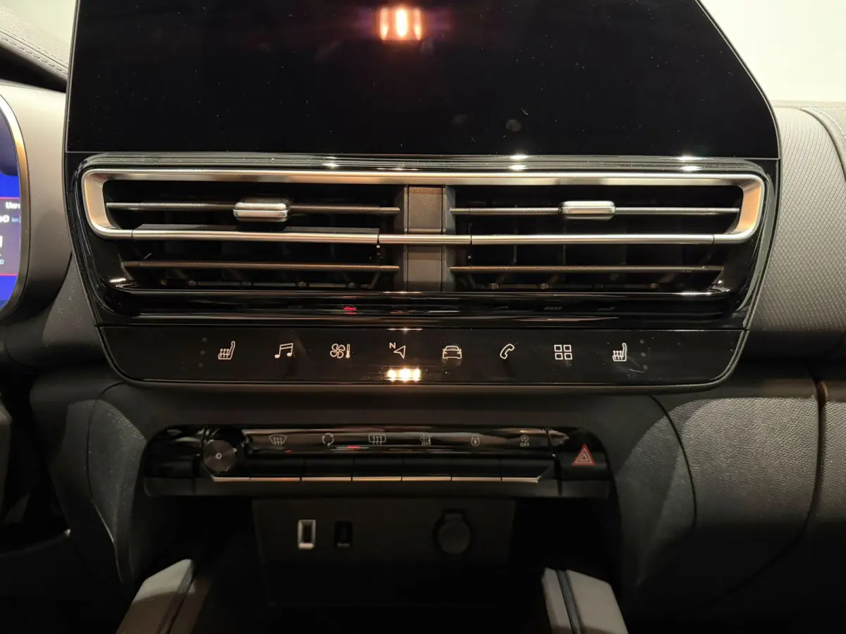 1.2 Hybrid 136 Plus