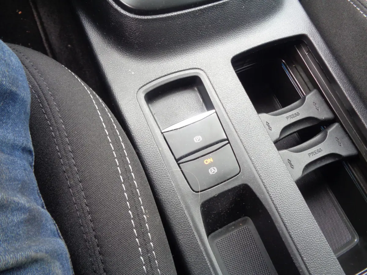 1.0 EcoBoost Hybrid Titanium Ecc, LM velgen, Carplay/android, winterpack