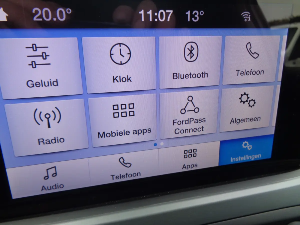 1.0 EcoBoost Hybrid Titanium Ecc, LM velgen, Carplay/android, winterpack