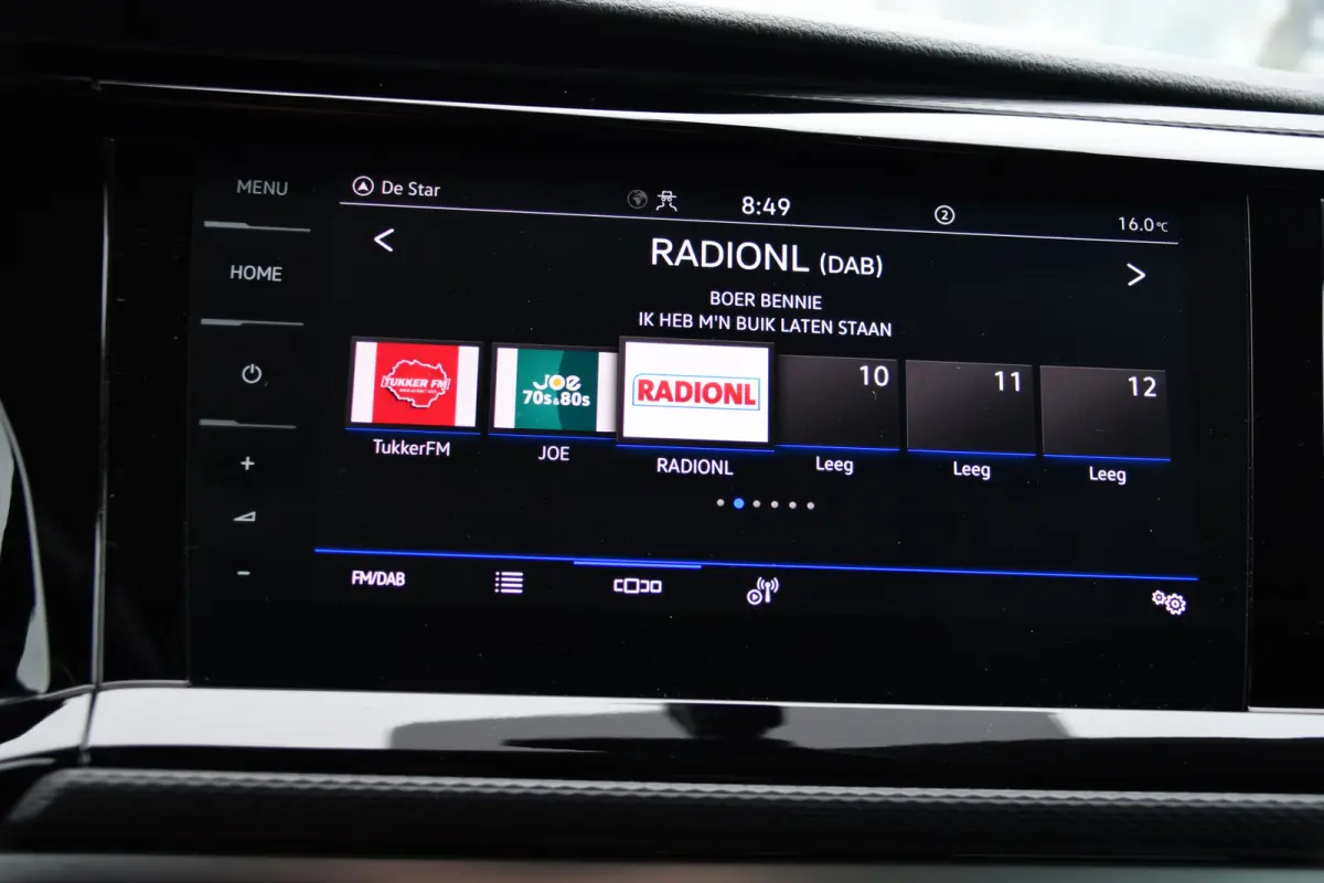 2.0 TDI L2H1 32 DC Caravelle Virtual, Adaptieve Cruise, Carplay, LED, 204pk, Stoelverwarming, Clima, Automaat, 2 x Schuifdeur, Multimedia, Uniek!