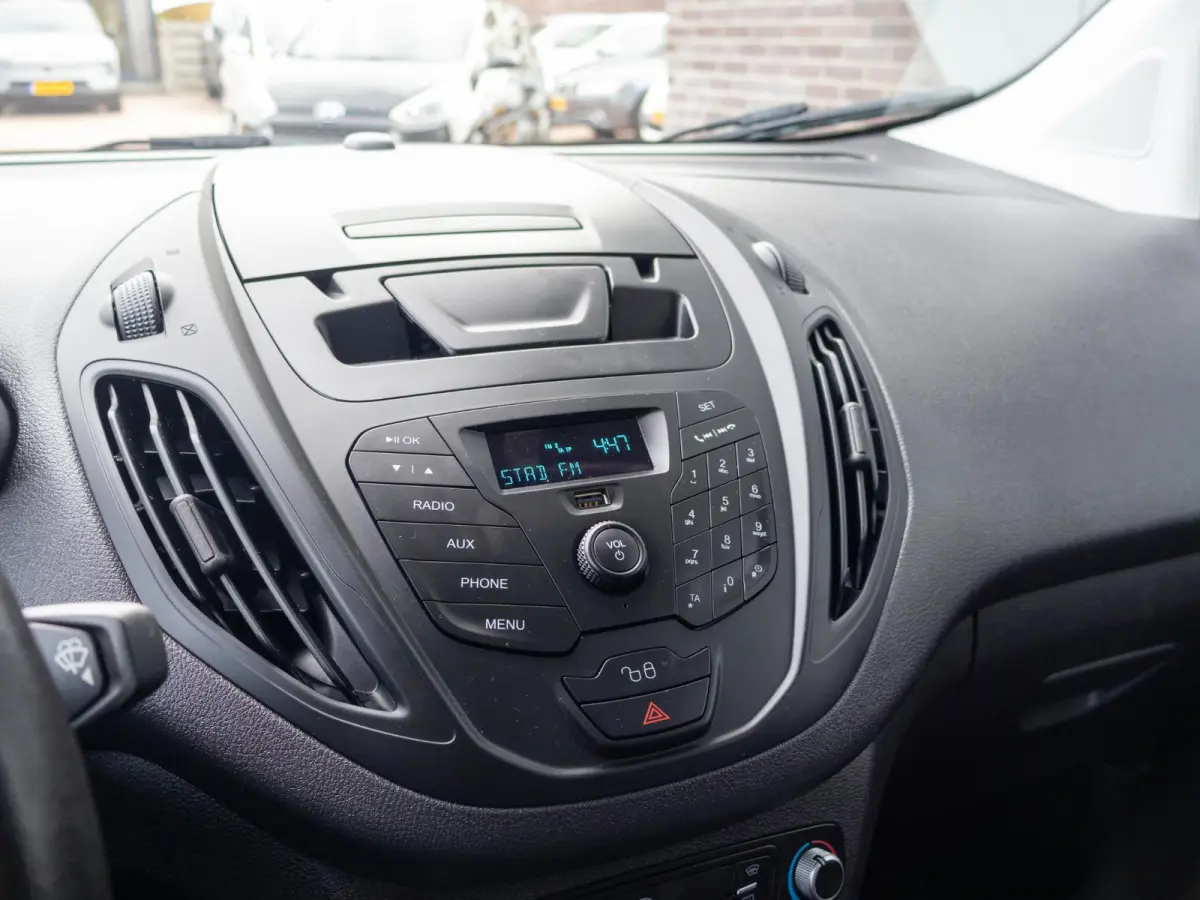 1.5 TDCI Economy Edition Cruise control Verwarmde voorruit