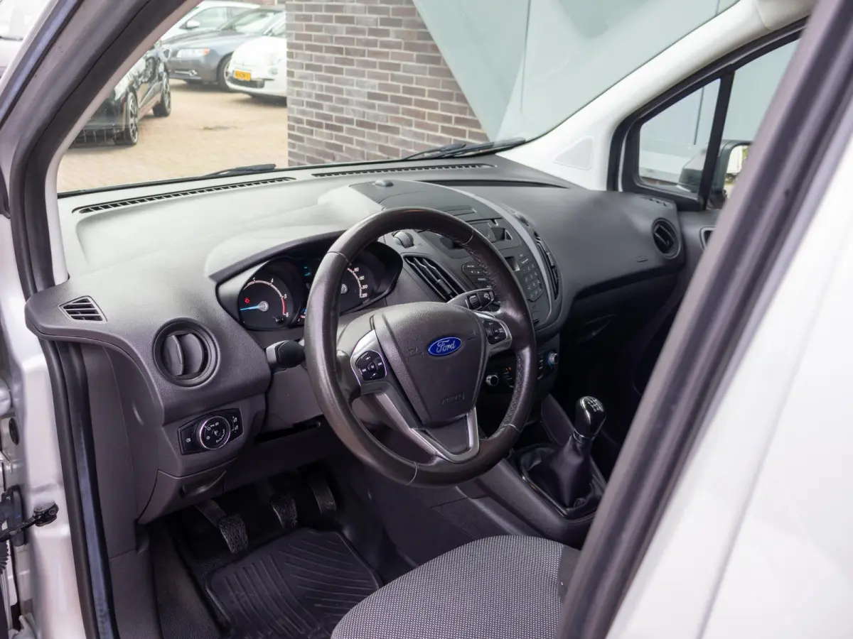 1.5 TDCI Economy Edition Cruise control Verwarmde voorruit
