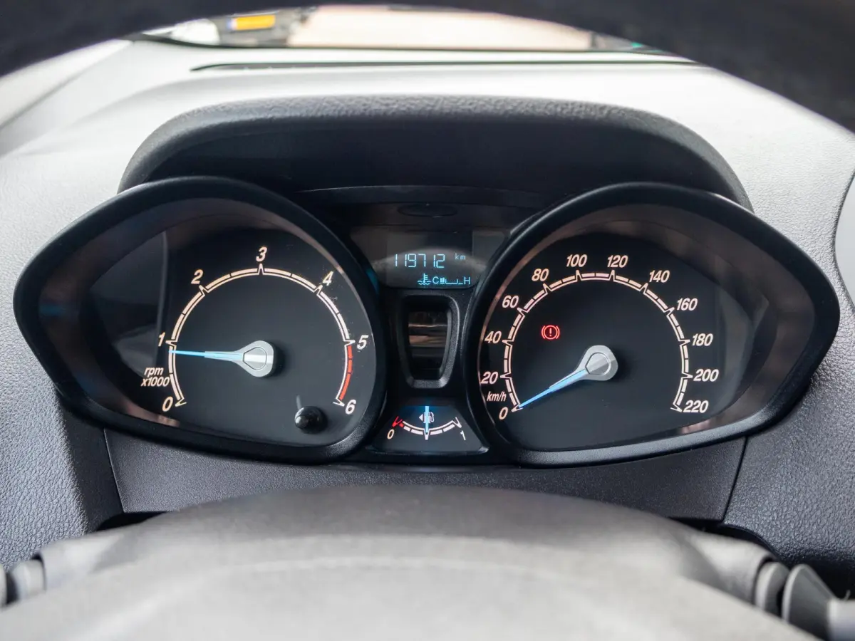 1.5 TDCI Economy Edition Cruise control Verwarmde voorruit