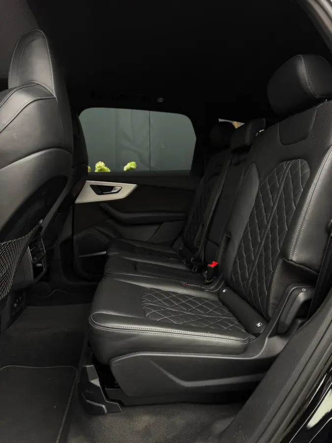 SQ7 4.0 TFSI SQ 7 quattro 7p FULL PANO|LEDER|LED|SPORTVELGEN