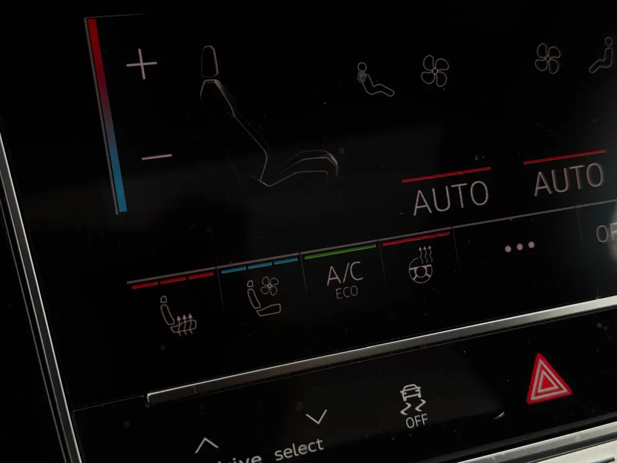 SQ7 4.0 TFSI SQ 7 quattro 7p FULL PANO|LEDER|LED|SPORTVELGEN