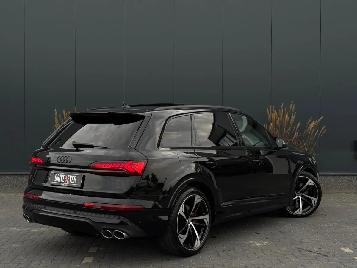 SQ7 4.0 TFSI SQ 7 quattro 7p FULL PANO|LEDER|LED|SPORTVELGEN