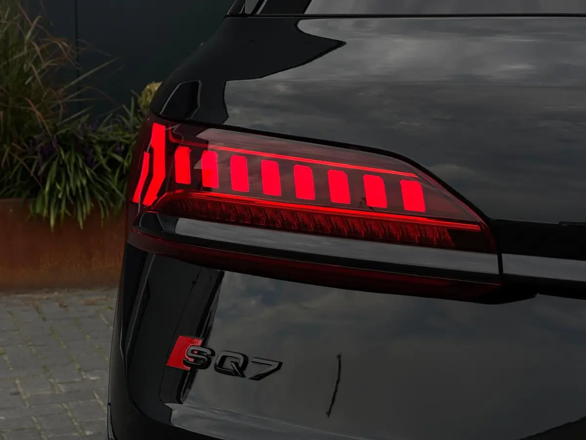 SQ7 4.0 TFSI SQ 7 quattro 7p FULL PANO|LEDER|LED|SPORTVELGEN