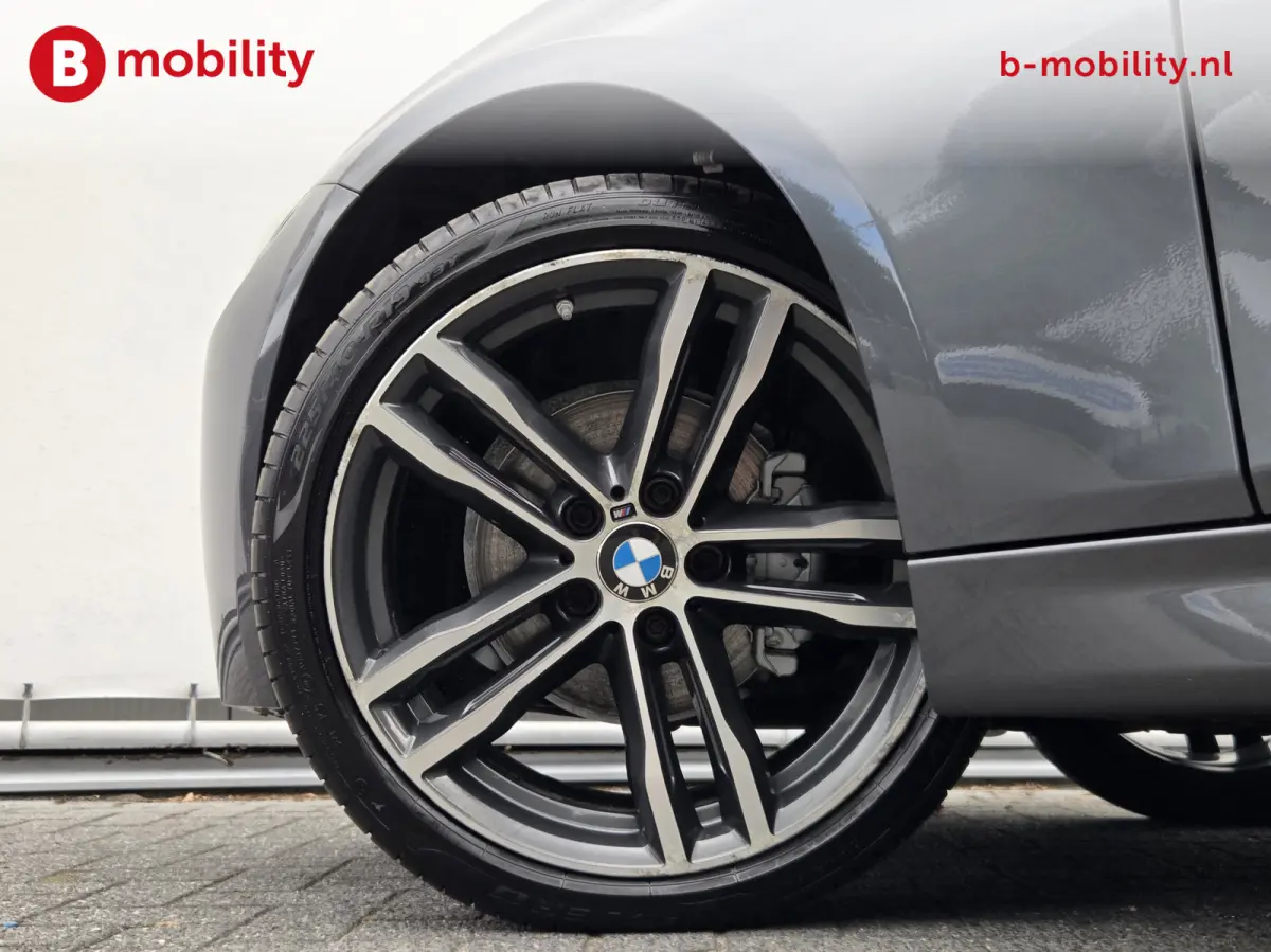 320i High Executive M-Sport Apple CarPlay NL Auto! | Hifi | DAB | Leer | Cruise Control | Navigatie