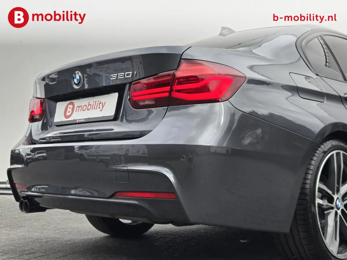 320i High Executive M-Sport Apple CarPlay NL Auto! | Hifi | DAB | Leer | Cruise Control | Navigatie