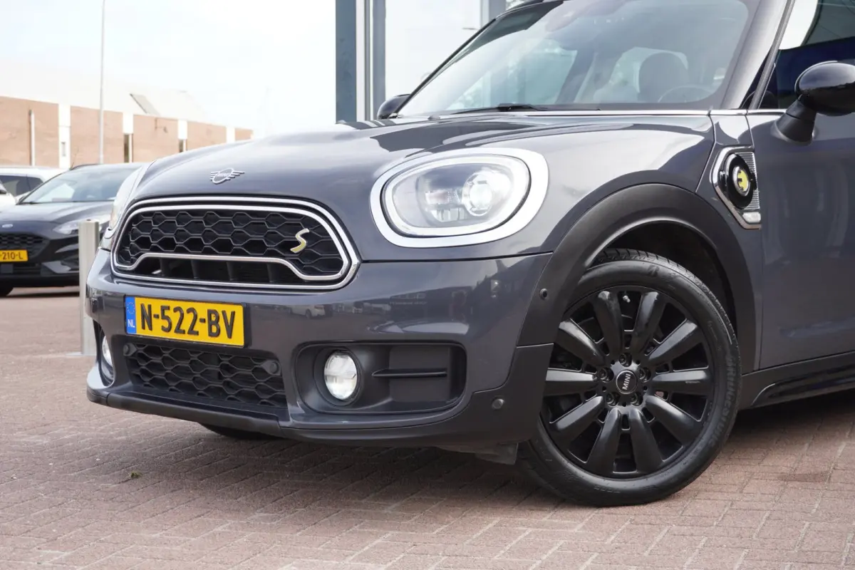1.5 Cooper ALL4 Chili Automaat | Navigatie | CarPlay | Plugin | Vol opties | Inruil mogelijk
