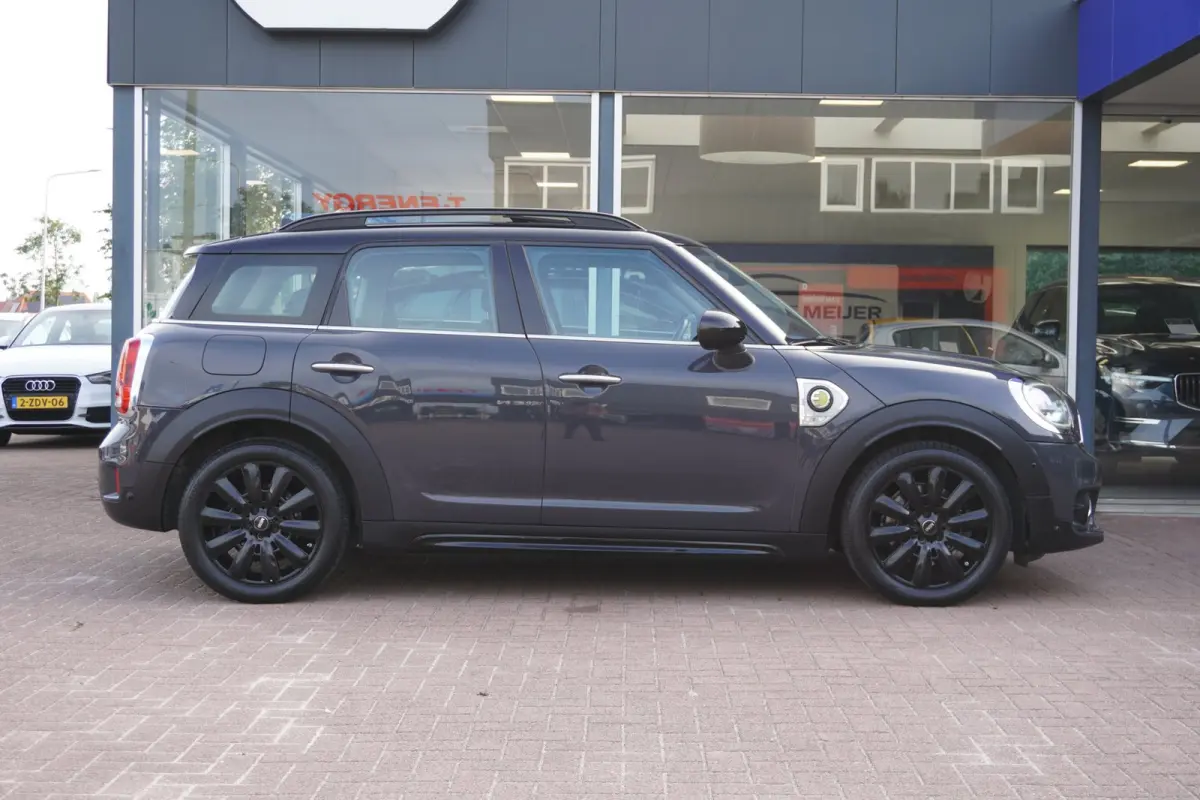 1.5 Cooper ALL4 Chili Automaat | Navigatie | CarPlay | Plugin | Vol opties | Inruil mogelijk