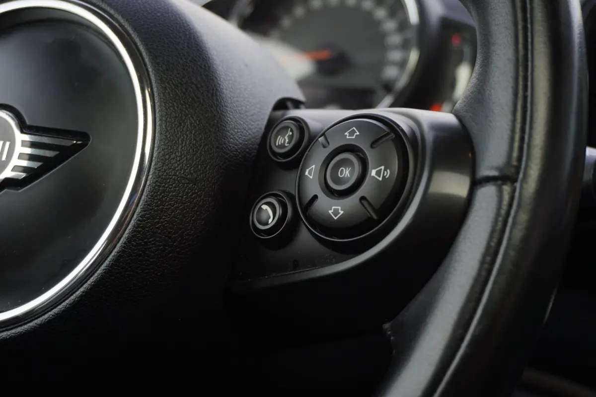 1.5 Cooper ALL4 Chili Automaat | Navigatie | CarPlay | Plugin | Vol opties | Inruil mogelijk