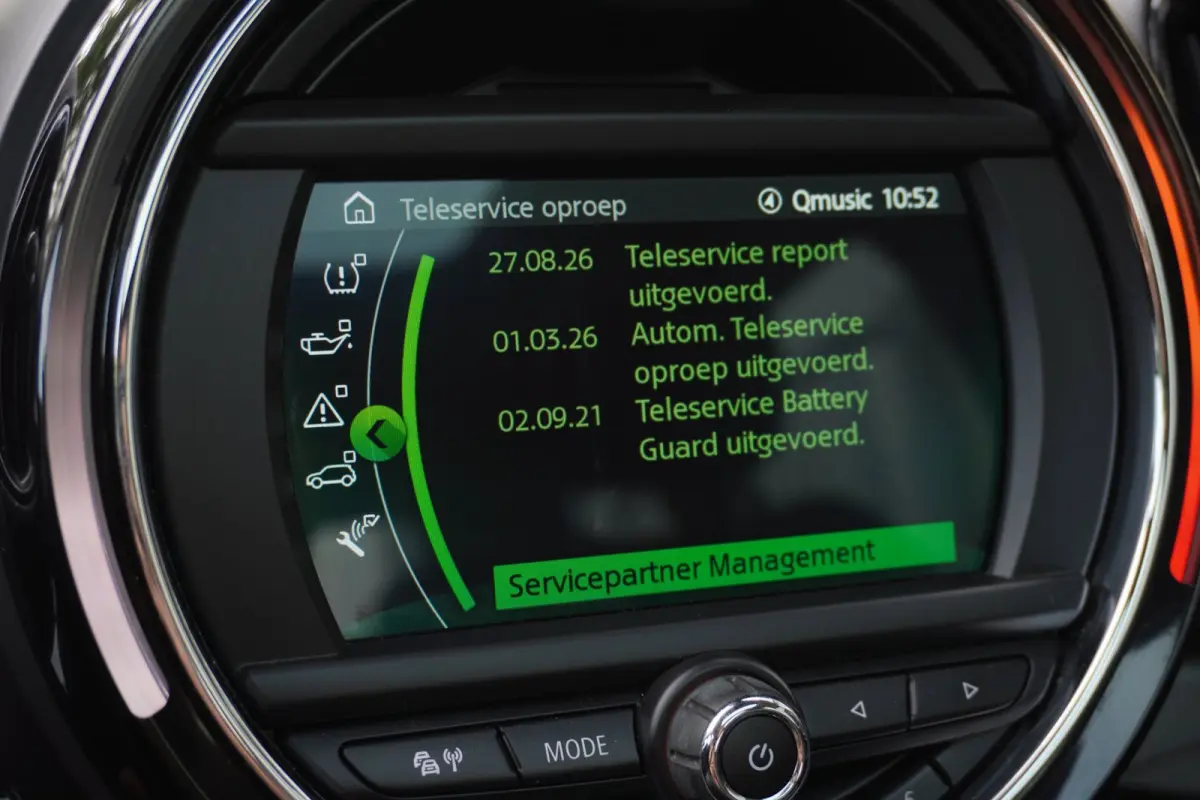 1.5 Cooper ALL4 Chili Automaat | Navigatie | CarPlay | Plugin | Vol opties | Inruil mogelijk