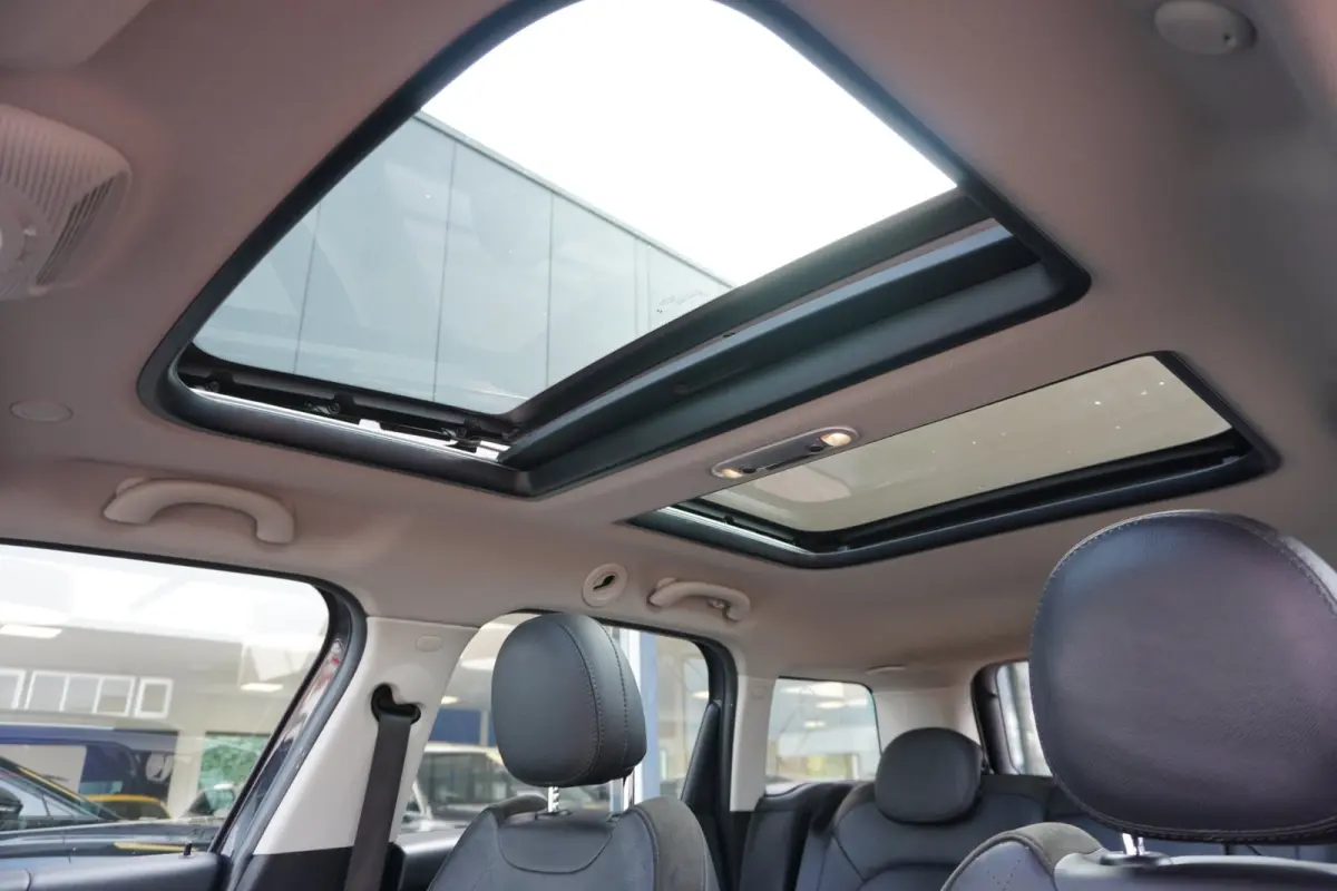 1.5 Cooper ALL4 Chili Automaat | Navigatie | CarPlay | Plugin | Vol opties | Inruil mogelijk