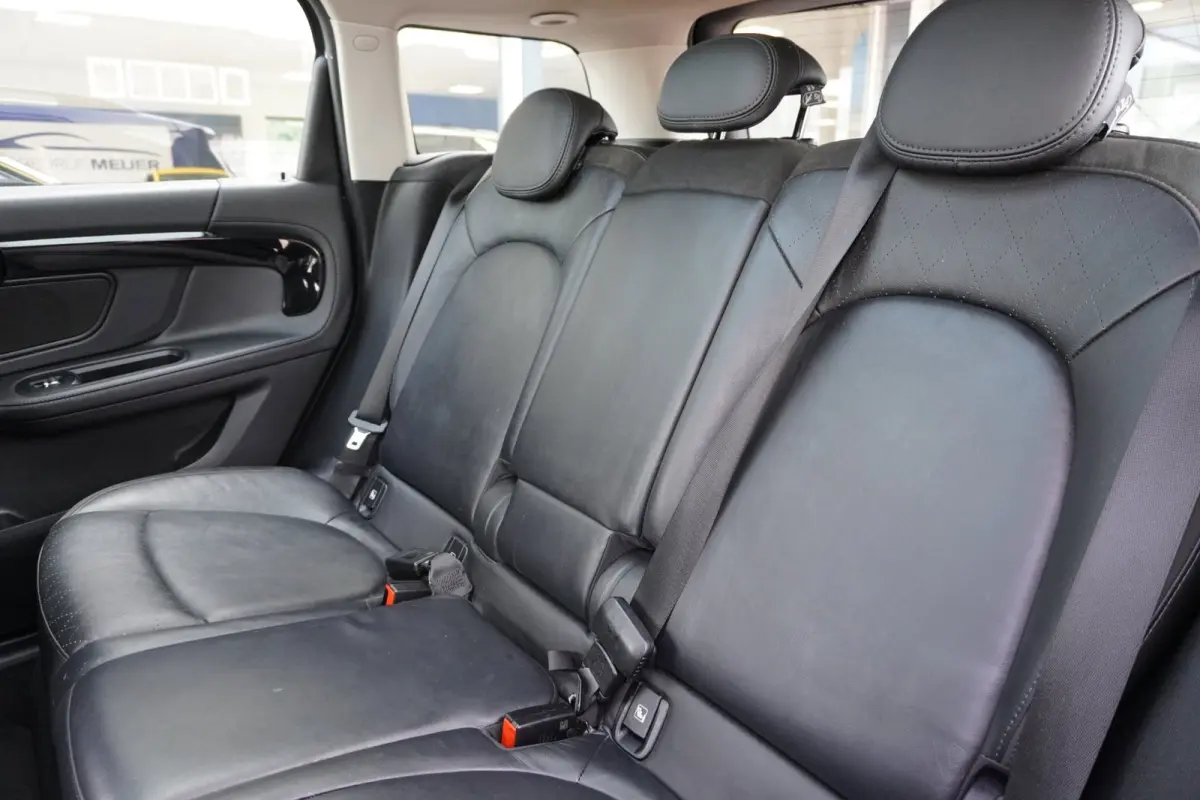 1.5 Cooper ALL4 Chili Automaat | Navigatie | CarPlay | Plugin | Vol opties | Inruil mogelijk