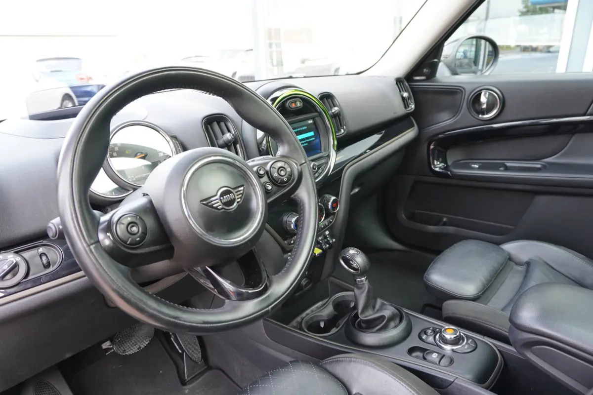 1.5 Cooper ALL4 Chili Automaat | Navigatie | CarPlay | Plugin | Vol opties | Inruil mogelijk