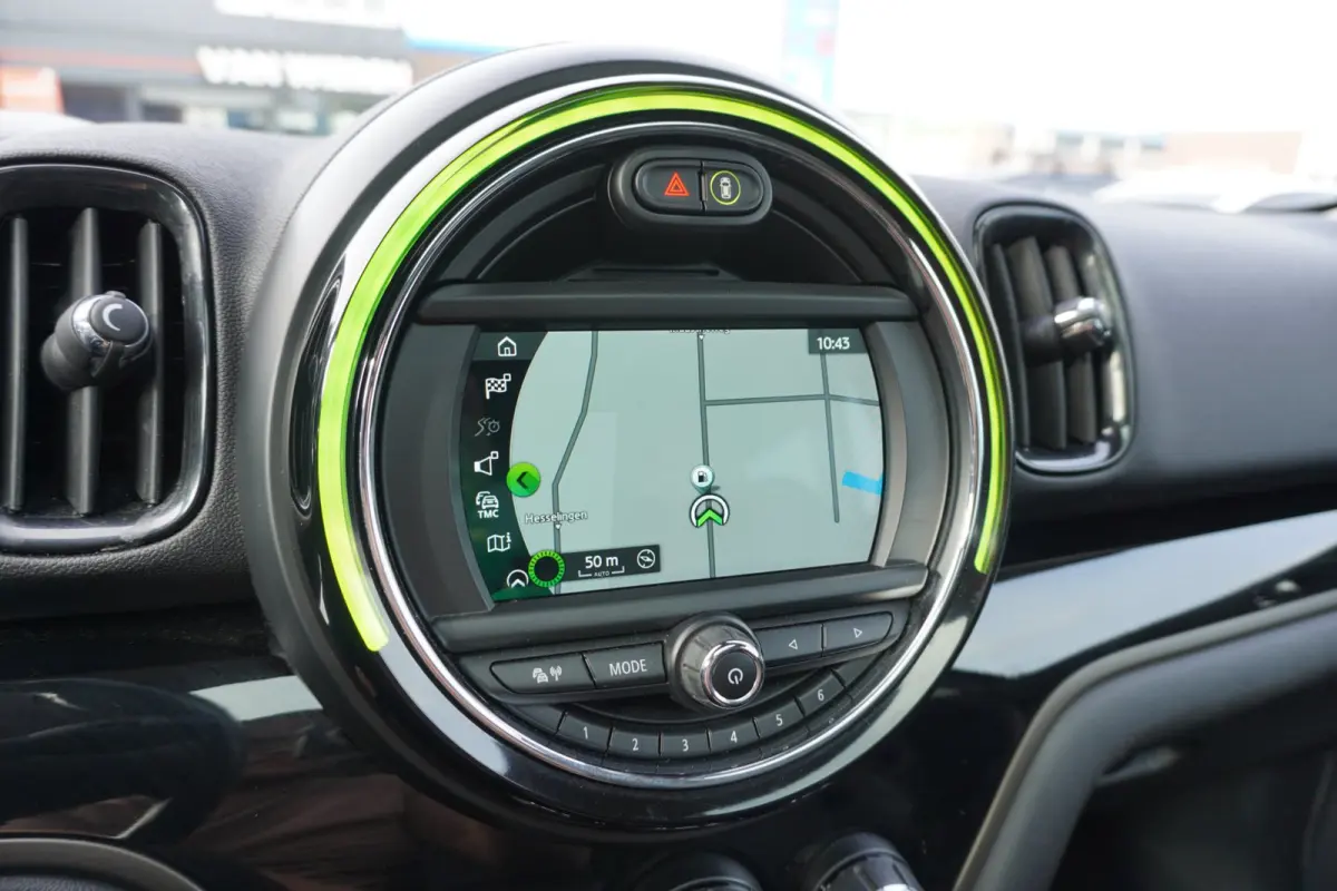 1.5 Cooper ALL4 Chili Automaat | Navigatie | CarPlay | Plugin | Vol opties | Inruil mogelijk