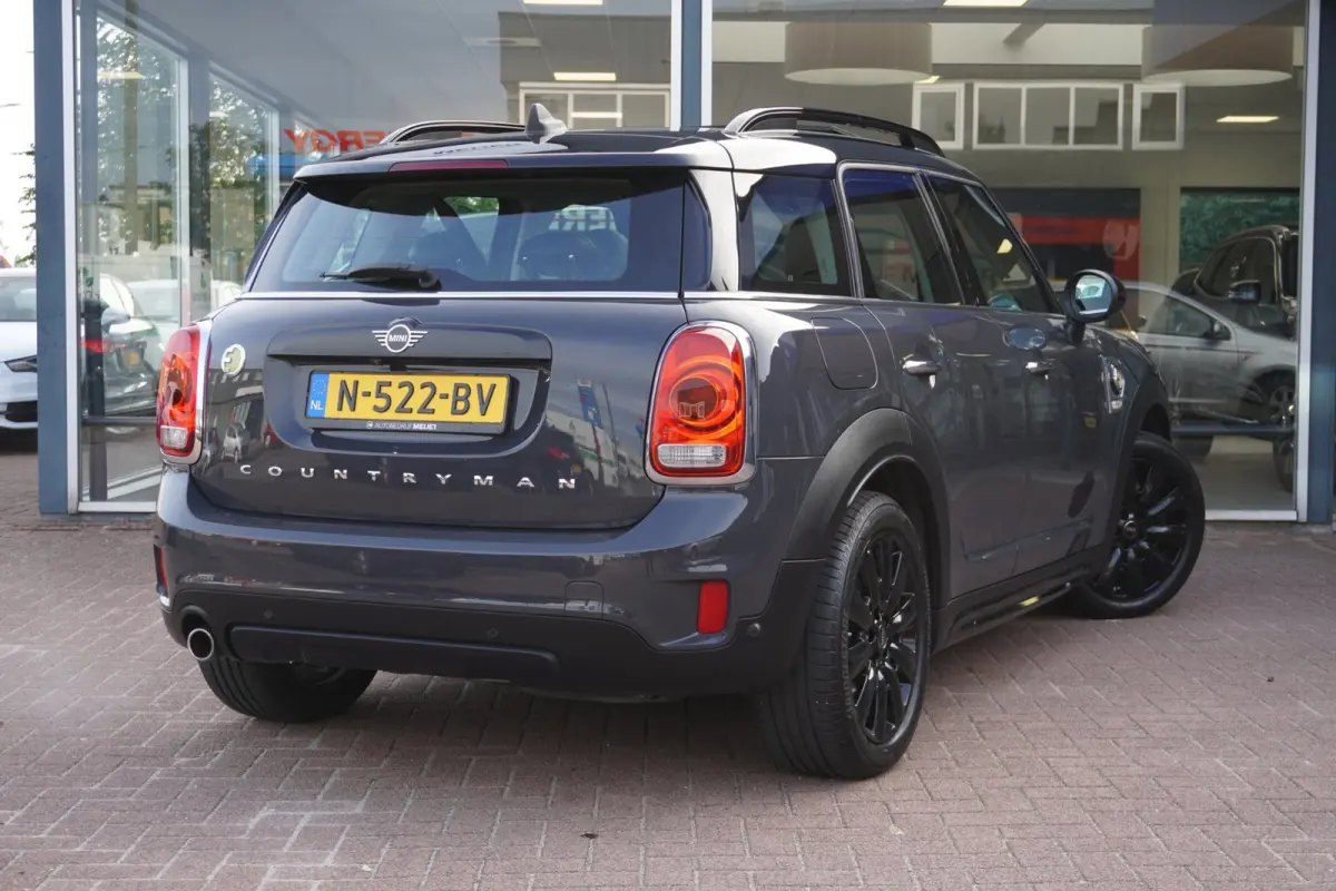 1.5 Cooper ALL4 Chili Automaat | Navigatie | CarPlay | Plugin | Vol opties | Inruil mogelijk