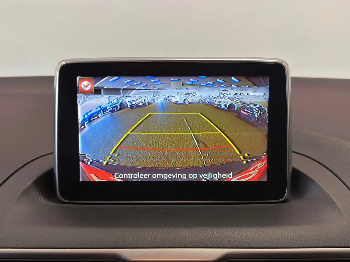 2.0 SkyActiv-G| NAVIGATIE/CAMERA| CRUISE | ECC AIRCO |
