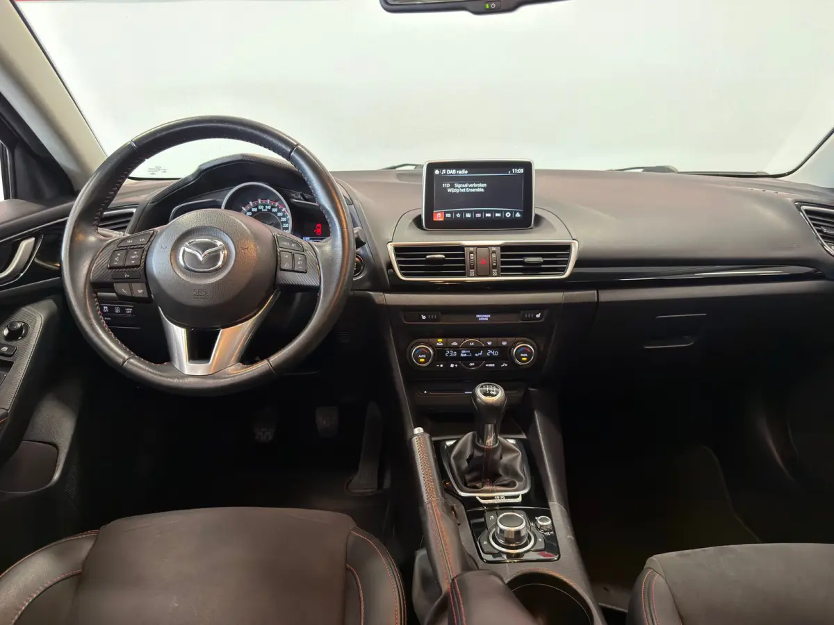 2.0 SkyActiv-G| NAVIGATIE/CAMERA| CRUISE | ECC AIRCO |