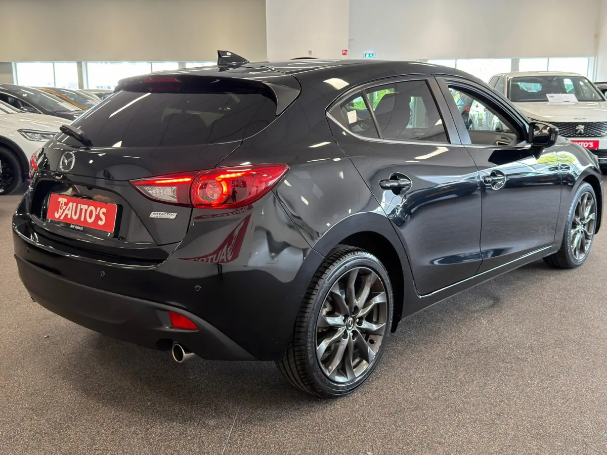 2.0 SkyActiv-G| NAVIGATIE/CAMERA| CRUISE | ECC AIRCO |