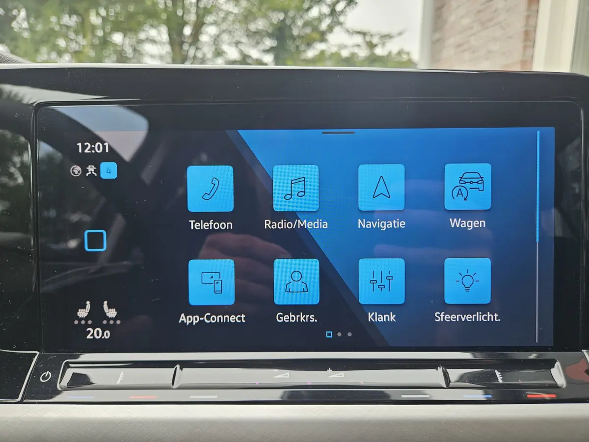 1.0 TSI Life Business Lesauto! Trekhaak! Nette Staat! Carplay! Navigatie! LED!