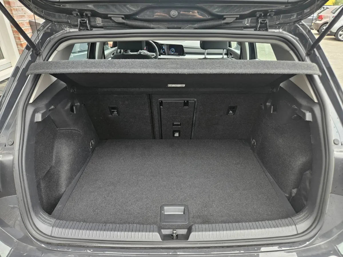 1.0 TSI Life Business Lesauto! Trekhaak! Nette Staat! Carplay! Navigatie! LED!
