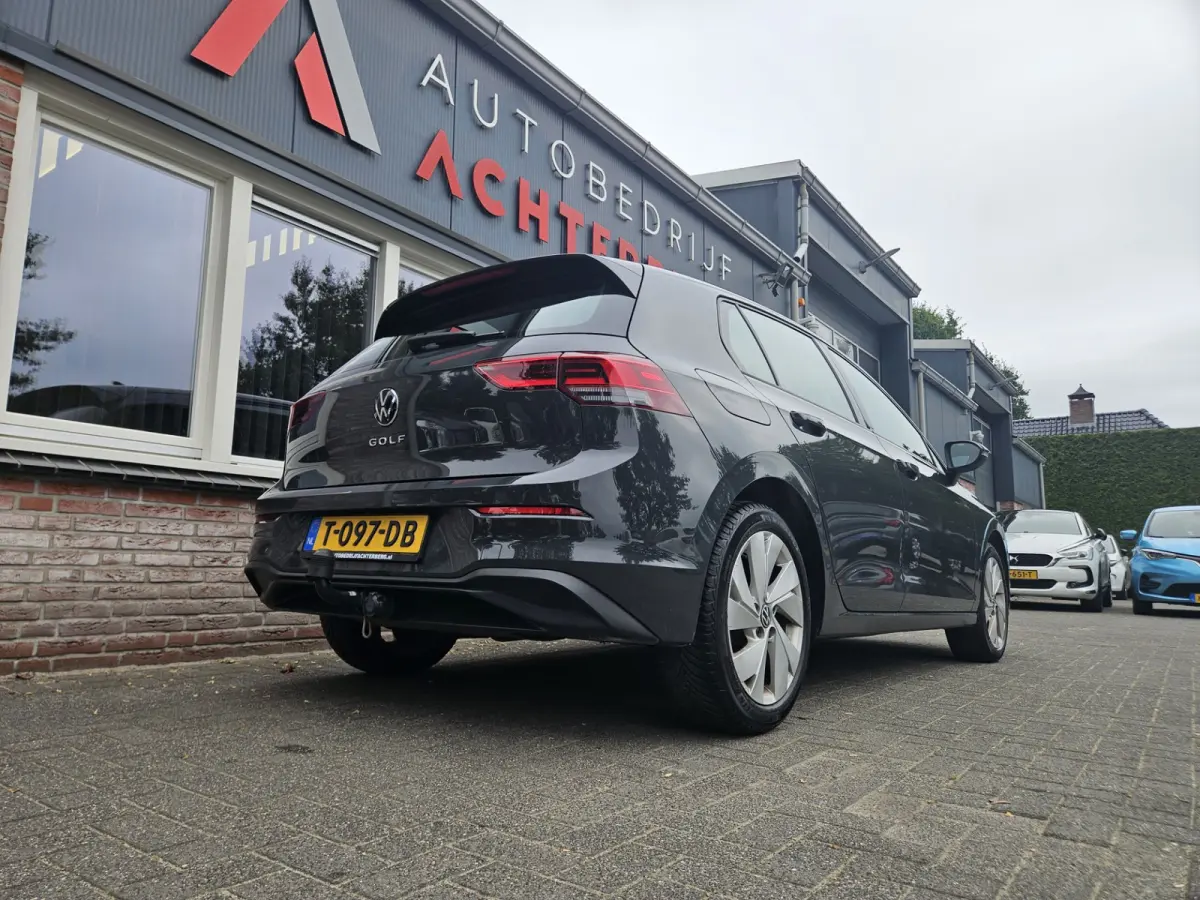 1.0 TSI Life Business Lesauto! Trekhaak! Nette Staat! Carplay! Navigatie! LED!