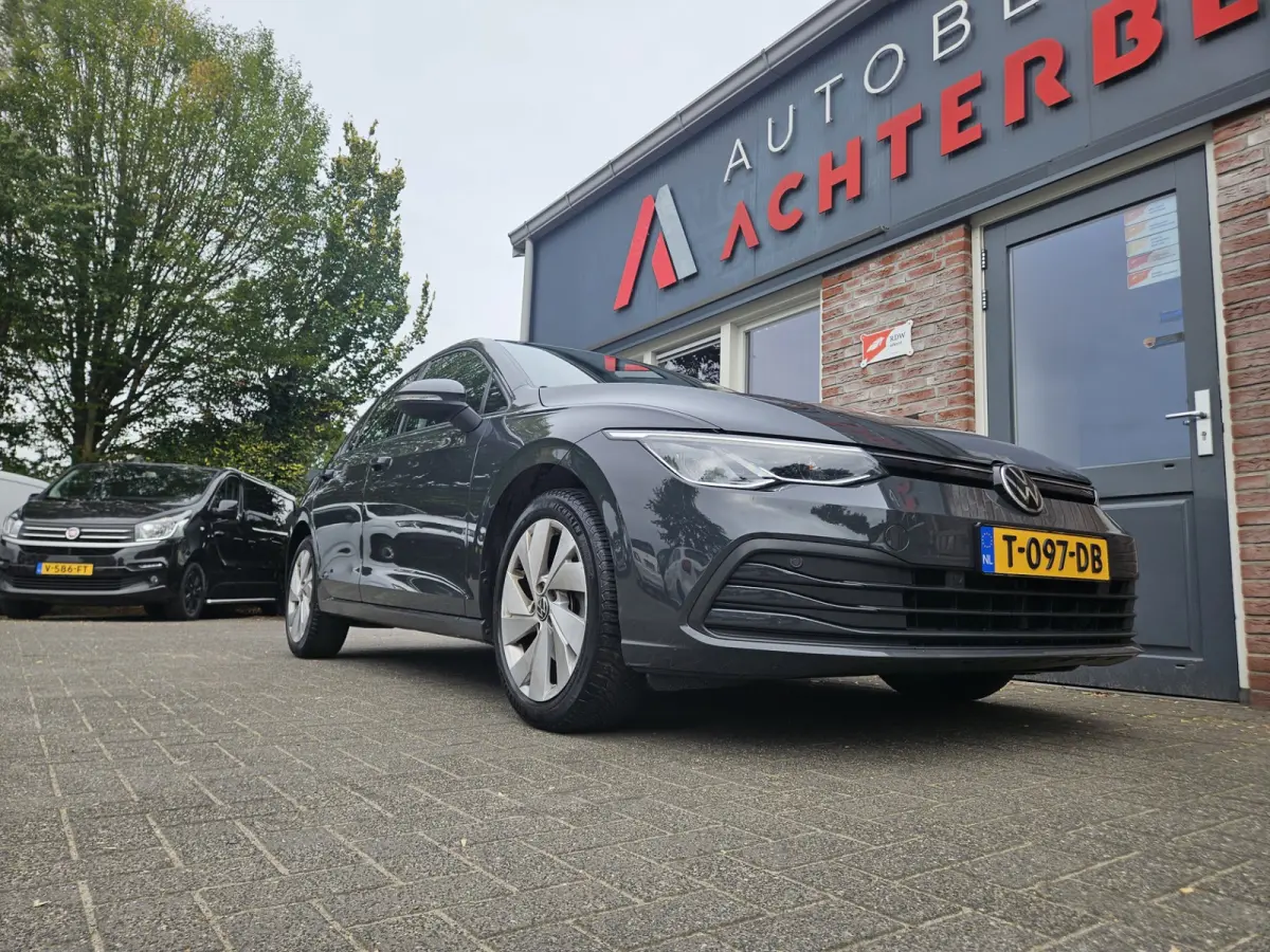 1.0 TSI Life Business Lesauto! Trekhaak! Nette Staat! Carplay! Navigatie! LED!