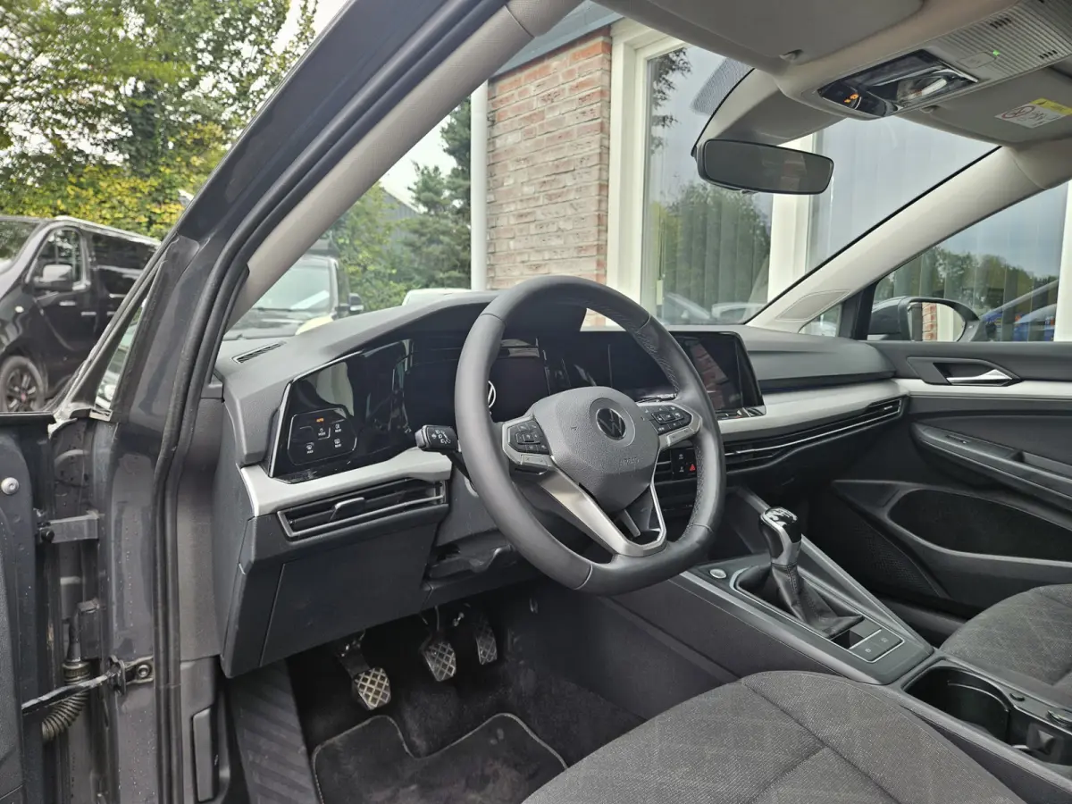 1.0 TSI Life Business Lesauto! Trekhaak! Nette Staat! Carplay! Navigatie! LED!