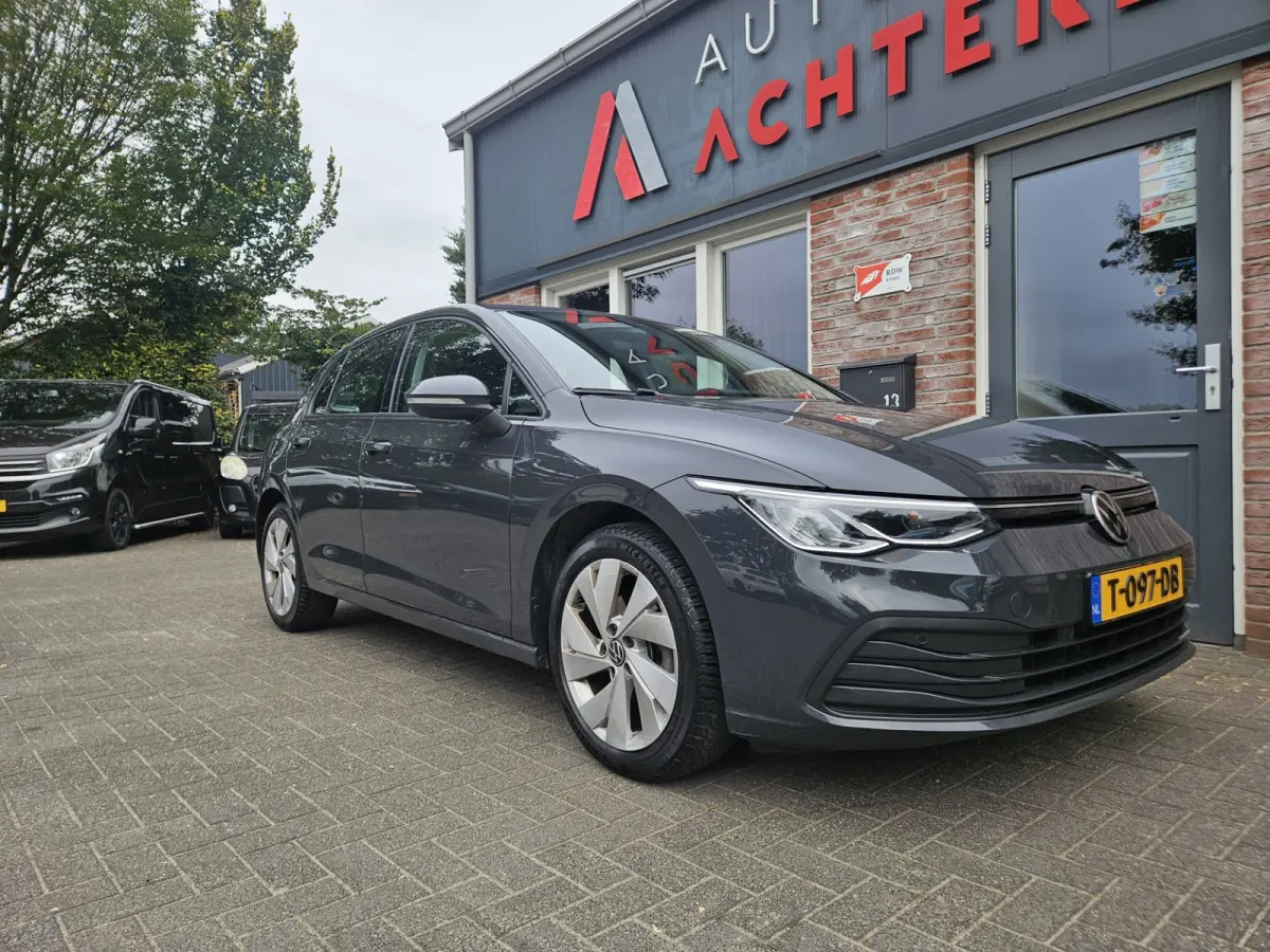 1.0 TSI Life Business Lesauto! Trekhaak! Nette Staat! Carplay! Navigatie! LED!